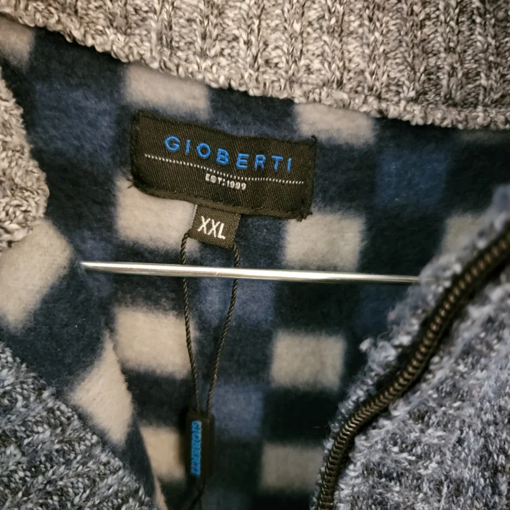 Gioberti Wool and faux suede sweater - Picture 4 of 5